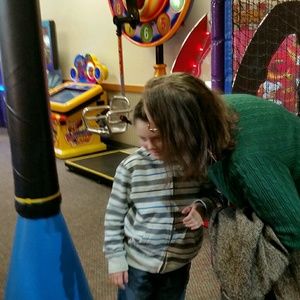 Meet your Posher, Connie